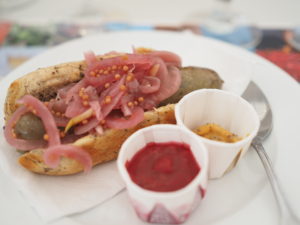 Numedal Matfestival - Sausage and tyttebaer ketchup