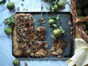 Rustic Pear Tart with local honey, blue cheese, walnuts and a whole wheat or spelt puff pastry (Pæreterte)