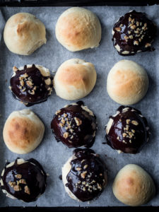 Sweet Buns with a Chocolate Glaze, Walnut Custard and Cream (Fastelavnsboller med valnøtterkrem og sjokoladeglasur)
