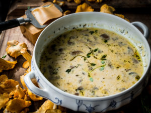 Creamy Chanterelle and Brunost Soup