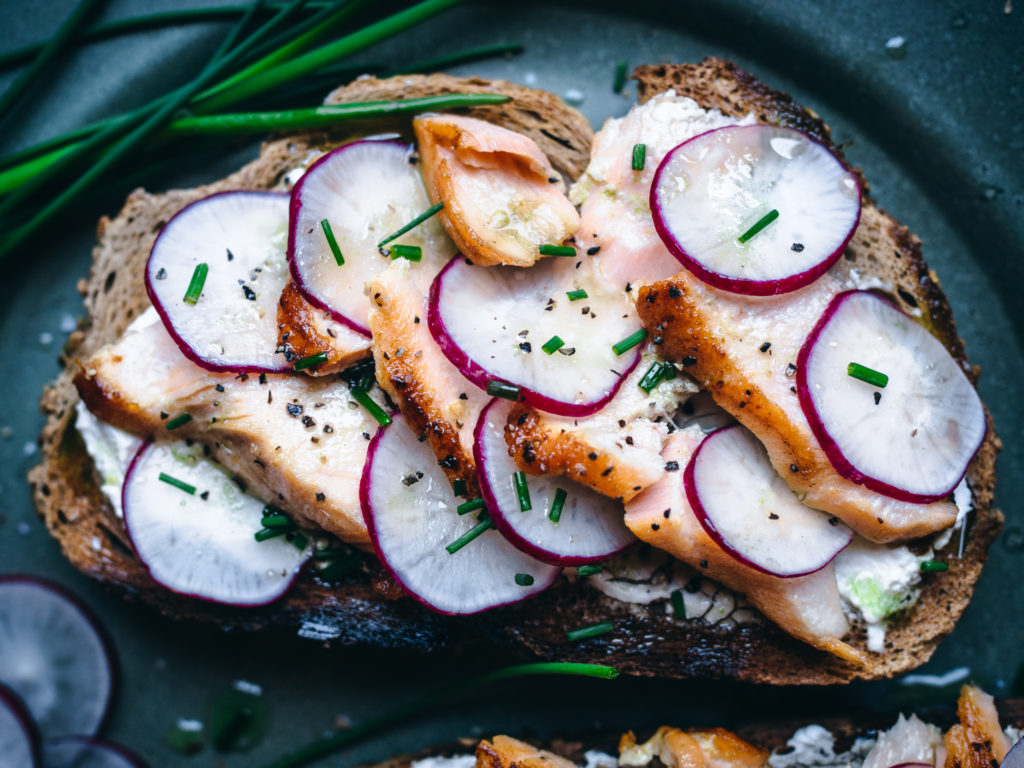 Salmon Open-Faced Sandwiches with Radishes & Chive Oil (smørbrød med laks)