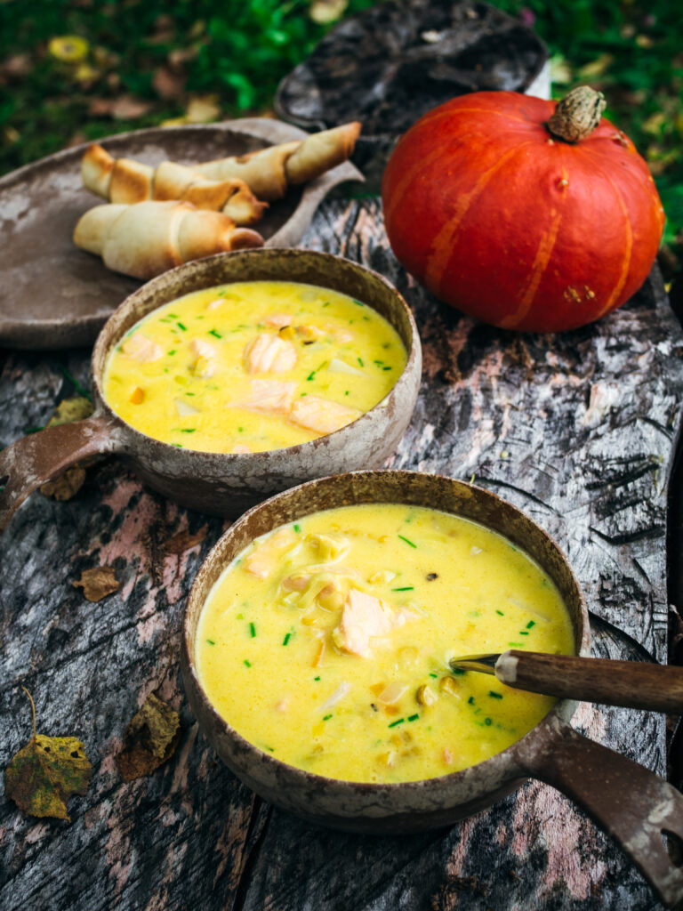 Hearty Salmon Pumpkin Soup (fiskesuppe med laks og gresskar) 